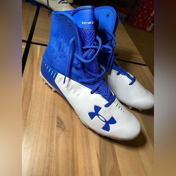 Brand new‎ size 16 under armor cleats - Picture 2 of 5